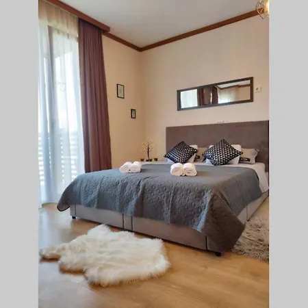 Royal Hills By The Lake * Bansko