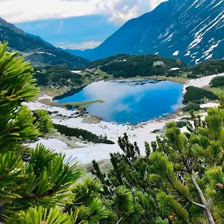 Royal Hills By The Lake Bansko